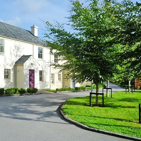 Holiday home Terraced Houses Bunratty Eir021014 Iye